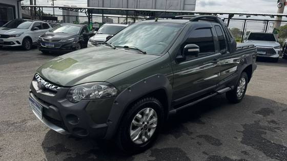 FIAT STRADA 1.8 MPI ADVENTURE CE 16V FLEX 2P MANUAL FIAT STRADA 1.8 MPI ADVENTURE CE 16V FLEX 2P MANUAL
